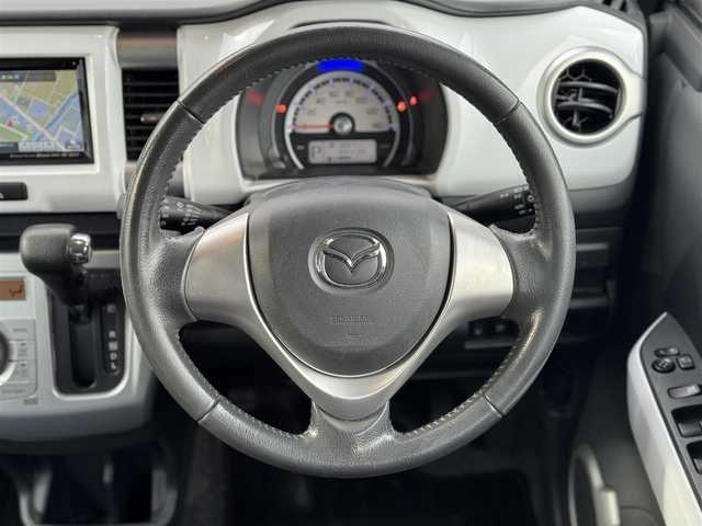 マツダ フレア クロスオーバー XS 大分県 2015(平27)年 6.3万km クリスタルホワイトP ・メモリナビ /　ワンセグTV/CD/DVD/Bluetooth/・スマートキー×2/・プッシュスタート/・HIDヘッドライト/・フォグランプ/・オートライト/・純正15インチアルミホイール/・シートヒーター /・ルーフレール/・プッシュスタート/・フロアマット