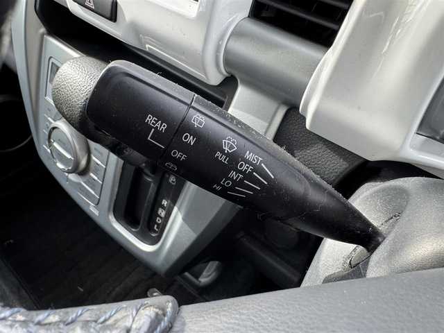 マツダ フレア クロスオーバー XS 大分県 2015(平27)年 6.3万km クリスタルホワイトP ・メモリナビ /　ワンセグTV/CD/DVD/Bluetooth/・スマートキー×2/・プッシュスタート/・HIDヘッドライト/・フォグランプ/・オートライト/・純正15インチアルミホイール/・シートヒーター /・ルーフレール/・プッシュスタート/・フロアマット