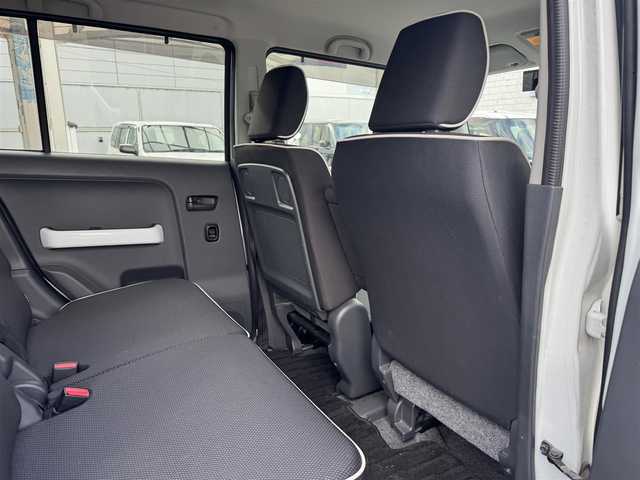 マツダ フレア クロスオーバー XS 大分県 2015(平27)年 6.3万km クリスタルホワイトP ・メモリナビ /　ワンセグTV/CD/DVD/Bluetooth/・スマートキー×2/・プッシュスタート/・HIDヘッドライト/・フォグランプ/・オートライト/・純正15インチアルミホイール/・シートヒーター /・ルーフレール/・プッシュスタート/・フロアマット