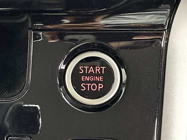 日産 セレナ ハイウェイスターVセレクションⅡ 鹿児島県 2018(平30)年 6万km ダイヤモンドブラック 社外ナビ/（CD/DVD/BT/フルセグTV）/アラウンドビューモニター/プロパイロット/インテリジェントルームミラー/エマージェンシーブレーキ/レーンキープアシスト/電動パーキングブレーキ/オートホールド機能/両側パワースライドドア/リアサンシェード/シートバックテーブル/ドライブレコーダー/スマートキー/プッシュスタート