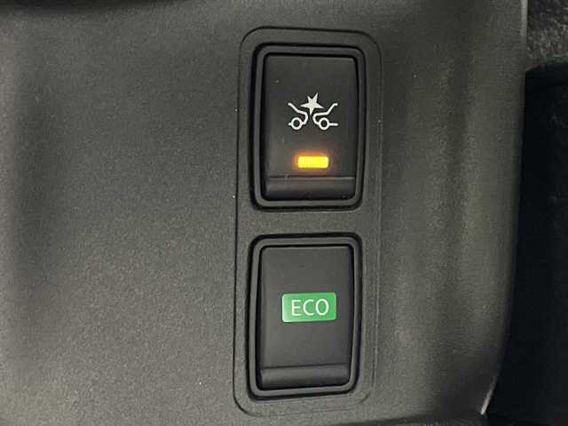 日産 セレナ ハイウェイスターVセレクションⅡ 鹿児島県 2018(平30)年 6万km ダイヤモンドブラック 社外ナビ/（CD/DVD/BT/フルセグTV）/アラウンドビューモニター/プロパイロット/インテリジェントルームミラー/エマージェンシーブレーキ/レーンキープアシスト/電動パーキングブレーキ/オートホールド機能/両側パワースライドドア/リアサンシェード/シートバックテーブル/ドライブレコーダー/スマートキー/プッシュスタート