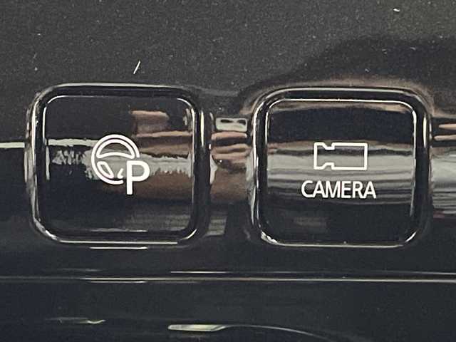 日産 セレナ ハイウェイスターVセレクションⅡ 鹿児島県 2018(平30)年 6万km ダイヤモンドブラック 社外ナビ/（CD/DVD/BT/フルセグTV）/アラウンドビューモニター/プロパイロット/インテリジェントルームミラー/エマージェンシーブレーキ/レーンキープアシスト/電動パーキングブレーキ/オートホールド機能/両側パワースライドドア/リアサンシェード/シートバックテーブル/ドライブレコーダー/スマートキー/プッシュスタート