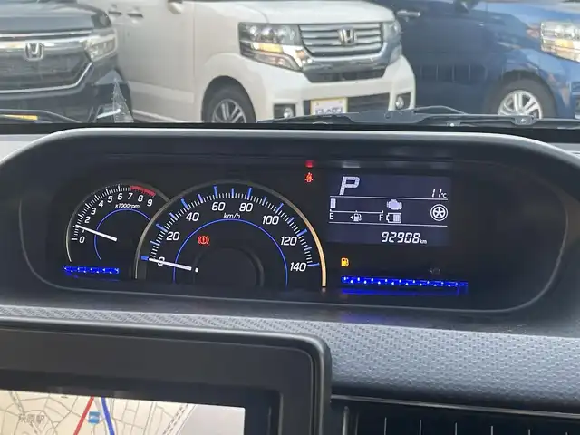 マツダ フレア ハイブリッド XS 福岡県 2017(平29)年 9.3万km ピュアホワイトP (株)IDOMが運営する【じしゃロン八幡西店】の自社ローン専用車両になります。こちらは現金またはオートローンご利用時の価格です。自社ローンご希望の方は別途その旨お申付け下さい/社外ナビ/(Bluetooth/CD/DVD/SD/ipod/フルセグTV)/衝突軽減ブレーキ/車線逸脱防止機能/横滑り防止装置/ヘッドアップディスプレイ/前方ドライブレコーダー/ステアリングスイッチ/バックカメラ/D席ヒートシーター/純正14インチアルミホイール/スペアキー一本/スマートキー