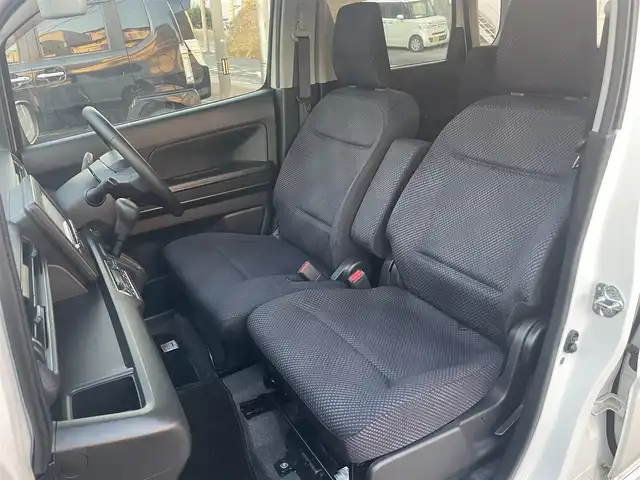 マツダ フレア ハイブリッド XS 福岡県 2017(平29)年 9.3万km ピュアホワイトP (株)IDOMが運営する【じしゃロン八幡西店】の自社ローン専用車両になります。こちらは現金またはオートローンご利用時の価格です。自社ローンご希望の方は別途その旨お申付け下さい/社外ナビ/(Bluetooth/CD/DVD/SD/ipod/フルセグTV)/衝突軽減ブレーキ/車線逸脱防止機能/横滑り防止装置/ヘッドアップディスプレイ/前方ドライブレコーダー/ステアリングスイッチ/バックカメラ/D席ヒートシーター/純正14インチアルミホイール/スペアキー一本/スマートキー