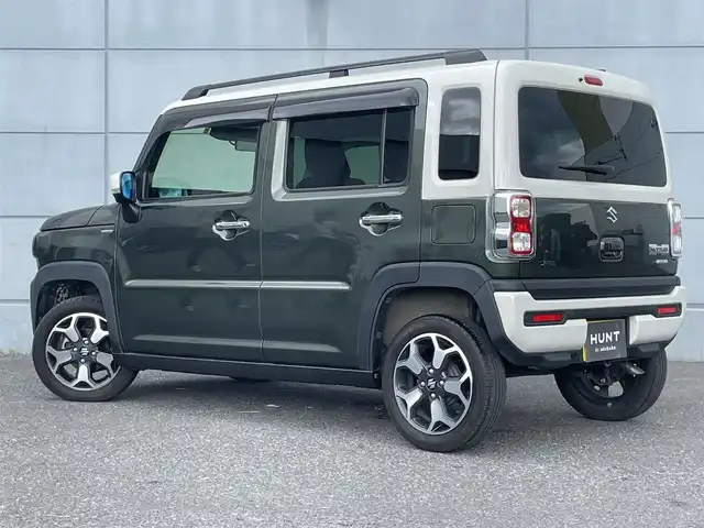 スズキ ハスラー Jスタイル Ⅱ ターボ 千葉県 2023(令5)年 3.3万km クールカーキパールメタリック/ソフトベージュメタリック ターボ車/9インチ純正メモリナビ（BT／CD／USB／TV）/フルセグテレビ（走行中視聴可）/追従式クルーズコントロール/社外ビルトインETC/社外前後ドライブレコーダー/コーナーセンサー（後ろのみ）/全方位／サイドバックカメラ/デジタルインナーミラー/AppleCarPlay／AndroidAuto/衝突軽減システム/横滑り防止装置/オートライト/純正アルミホイール/パドルシフト/前席シートヒーター/シートリフター/ステアリングスイッチ/電動格納ミラー/プッシュスタート/LEDヘッドライト/ドアバイザー