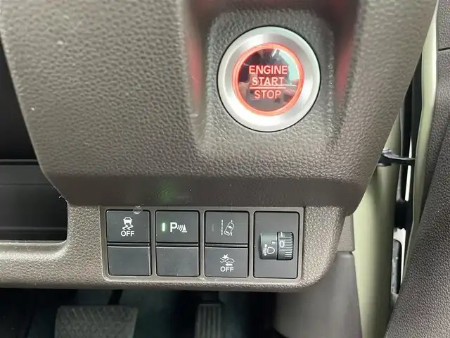 ホンダ Ｎ ＷＧＮ L ホンダセンシング 福岡県 2020(令2)年 3.7万km ガーデングリーンM ホンダセンシング/純正ナビ(BT、フルセグ、CD、SD)/レーンキープアシスト/バックカメラ/パーキングアシスト/純正フロアマット/オートライト/ベンチシート/USB/プッシュスタート/スマートキー