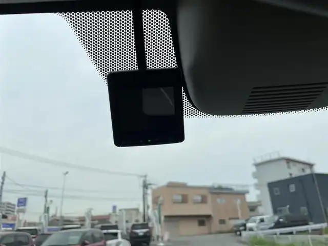 ホンダ Ｎ ＷＧＮ L ホンダセンシング 福岡県 2020(令2)年 3.7万km ガーデングリーンM ホンダセンシング/純正ナビ(BT、フルセグ、CD、SD)/レーンキープアシスト/バックカメラ/パーキングアシスト/純正フロアマット/オートライト/ベンチシート/USB/プッシュスタート/スマートキー