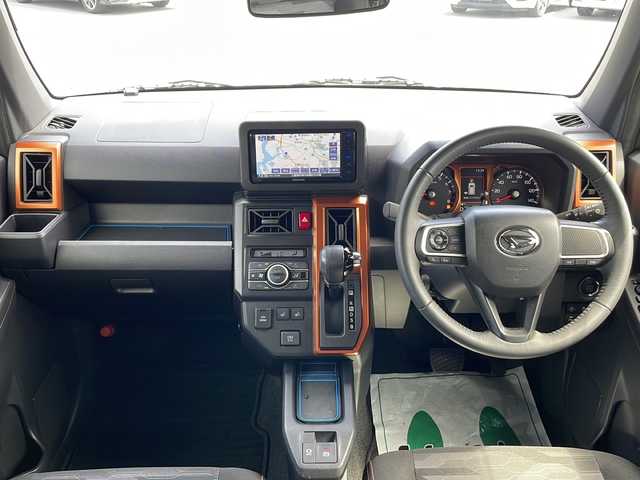 ダイハツ タフト G 三重県 2022(令4)年 3.5万km フォレストカーキメタリック 社外ＳＤナビ　ワンセグＴＶ　ＣＤ　Ｂｌｕｅｔｏｏｔｈ　バックカメラ　ＥＴＣ　ガラスルーフ　衝突被害軽減ブレーキ　前席シートヒーター　コーナーセンサー　ＬＥＤライト　フォグランプ　スマートキー　純正アルミ　オートホールド　オートライト　ステアリングリモコン　電動格納ミラー　ドアバイザー