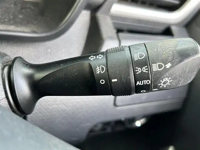 ダイハツ トール カスタムG ターボ SAⅡ 茨城県 2017(平29)年 13.4万km レーザーブルークリスタルシャイン 純正ナビ（NMZK-W67D）/・Bluetooth/アイドリングストップ/スマートキー/クルーズコントロール/ワンセグテレビ/純正フロアマット/両側パワースライドドア