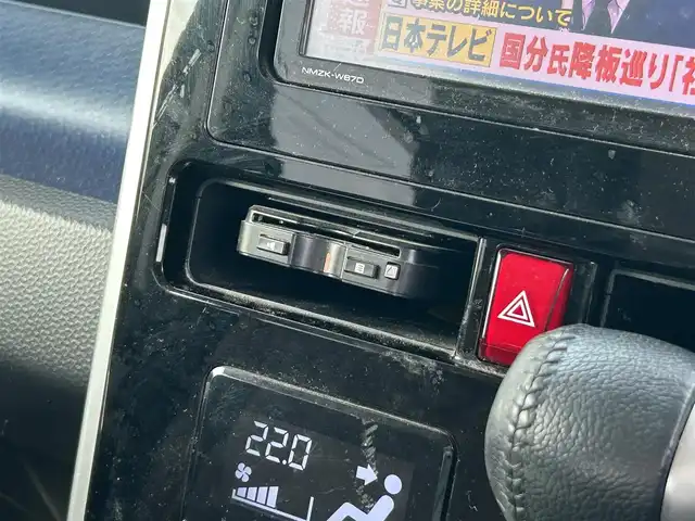 ダイハツ トール カスタムG ターボ SAⅡ 茨城県 2017(平29)年 13.4万km レーザーブルークリスタルシャイン 純正ナビ（NMZK-W67D）/・Bluetooth/アイドリングストップ/スマートキー/クルーズコントロール/ワンセグテレビ/純正フロアマット/両側パワースライドドア
