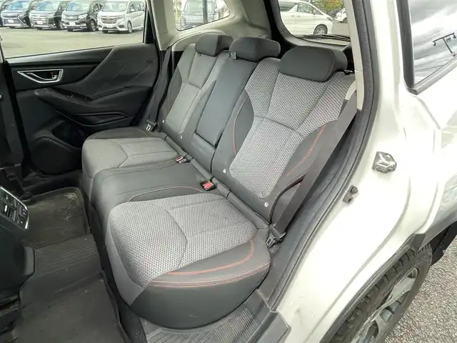 スバル フォレスター X－ブレイク 道央・札幌 2018(平30)年 10.8万km クリスタルホワイトP ４WD/社外メモリーナビ/CD/DVD/BT/フルセグ/アイサイト/衝突被害軽減ブレーキ/横滑り防止装置/レーダークルーズコントロール/レーンキープアシスト/リヤパーキングセンサー/サイドカメラ/ビルトインETC/アイドリングストップ/X-MODE/SI-DRIVE/SRH/パワーバックドア/前席パワーシート/D席メモリーシート/全席シートヒーター/ハーフレザーシート/革巻きステアリング/ステアリングリモコン/パドルシフト/ハンドルヒーター/電動パーキング/プッシュスタート/スマートキー/LEDヘッドライト/オートライト/フォグランプ/電動格納ミラー/ヒーテッドドアミラー/ウィンカーミラー/純正フロアマット/ドアバイザー/スペアキー/純正AW付冬タイヤ積込/225/60/R17/2024年/山9mm