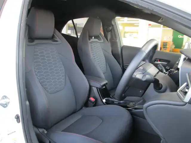 トヨタ カローラ スポーツ ハイブリッドG Z 千葉県 2020(令2)年 2.6万km ホワイトパールクリスタルシャイン ワンオーナー/純正ディスプレイオーディオ【ナビ/BT/USB】/バックカメラ/Toyota Safety Sense/LEDヘッドライト&LEDフォグランプ/純正18インチアルミホイール/レーダークルーズコントロール/レーンキープアシスト/ヘッドアップディスプレイ/ブラインドスポットモニター/クリアランスソナー/ビルトインETC/スペアキー/取扱説明書/ナビ取扱説明書/新車時保証書/トヨタ整備記録簿(R3/R4)
