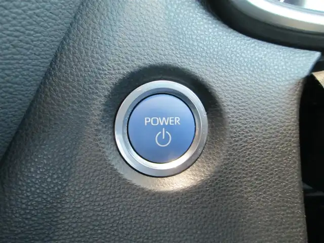 トヨタ カローラ スポーツ ハイブリッドG Z 千葉県 2020(令2)年 2.6万km ホワイトパールクリスタルシャイン ワンオーナー/純正ディスプレイオーディオ【ナビ/BT/USB】/バックカメラ/Toyota Safety Sense/LEDヘッドライト&LEDフォグランプ/純正18インチアルミホイール/レーダークルーズコントロール/レーンキープアシスト/ヘッドアップディスプレイ/ブラインドスポットモニター/クリアランスソナー/ビルトインETC/スペアキー/取扱説明書/ナビ取扱説明書/新車時保証書/トヨタ整備記録簿(R3/R4)