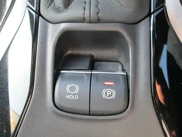 トヨタ カローラ スポーツ ハイブリッドG Z 千葉県 2020(令2)年 2.6万km ホワイトパールクリスタルシャイン ワンオーナー/純正ディスプレイオーディオ【ナビ/BT/USB】/バックカメラ/Toyota Safety Sense/LEDヘッドライト&LEDフォグランプ/純正18インチアルミホイール/レーダークルーズコントロール/レーンキープアシスト/ヘッドアップディスプレイ/ブラインドスポットモニター/クリアランスソナー/ビルトインETC/スペアキー/取扱説明書/ナビ取扱説明書/新車時保証書/トヨタ整備記録簿(R3/R4)