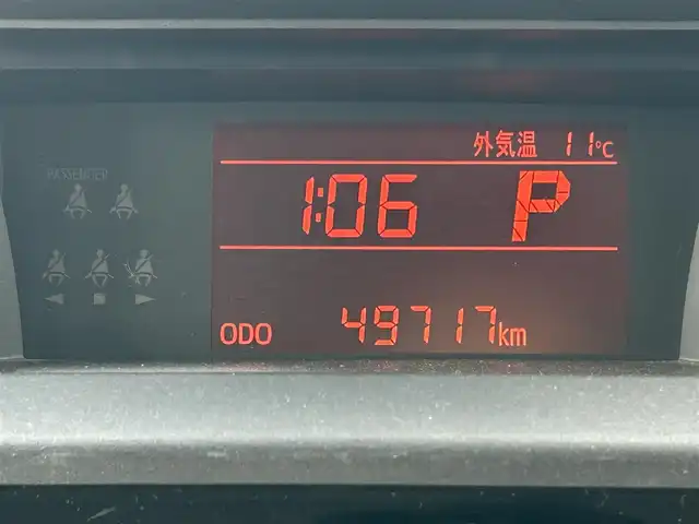 トヨタ タンク X S 岡山県 2018(平30)年 5万km ブラックマイカメタリック 登録時走行距離49404km/ワンオーナー/純正ナビ/地デジTV(AM/FM/CD/DVD/Bluetooth)/バックカメラ/両側スライドドア/ドライブレコーダー/ビルトインETC/プリクラッシュセーフティ/横滑り防止装置/アイドリングストップ/ヘッドライトレベライザー/電動格納ミラー/オートライト/純正フロアマット/プッシュスタート/スマートキー