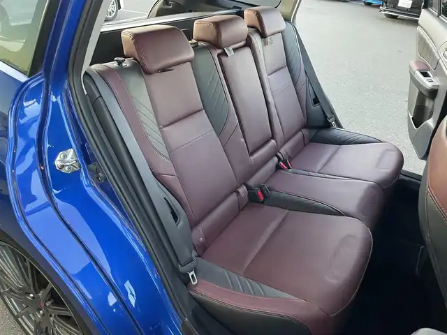 スバル レヴォーグ 1．6STIスポーツアイサイト 東京都 2016(平28)年 3.6万km 青 ７インチワイドナビ/・Bluetooth接続/・フルセグTV/STIフロントリップ/STI18インチアルミホイール/STIスポーツマフラー/STIフレキシブルタワーバー/アイサイト/・アダプティブクルーズコントロール（ACC）/・プリクラッシュブレーキ/・ツーリングアシスト/ブラインドスポットモニター/アイドリングストップ/バックカメラ/パワーシート/シートヒーター/シートメモリー機能/純正フロアマット/スマートキー/ETC