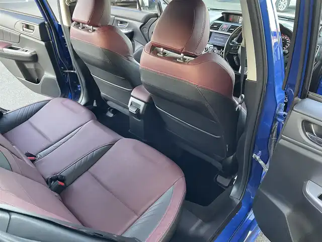 スバル レヴォーグ 1．6STIスポーツアイサイト 東京都 2016(平28)年 3.6万km 青 ７インチワイドナビ/・Bluetooth接続/・フルセグTV/STIフロントリップ/STI18インチアルミホイール/STIスポーツマフラー/STIフレキシブルタワーバー/アイサイト/・アダプティブクルーズコントロール（ACC）/・プリクラッシュブレーキ/・ツーリングアシスト/ブラインドスポットモニター/アイドリングストップ/バックカメラ/パワーシート/シートヒーター/シートメモリー機能/純正フロアマット/スマートキー/ETC