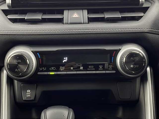 トヨタ ＲＡＶ４ X 新潟県 2021(令3)年 4.8万km アティチュードブラックマイカ 4WD/純正ナビ/　　BT/FM/AM/Miracast/バックカメラ/レーダークルーズコントロール/LEDオートライト/オートマチックハイビーム/純正17インチアルミホイール/ステアリングスイッチ/アイドリングストップ/USBポート/ブラインドスポットモニター/スマートキー/ビルトインETC