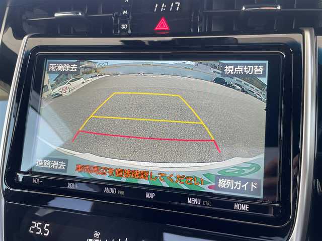 トヨタ ハリアー プレミアム 埼玉県 2018(平30)年 3.4万km ホワイトパールクリスタルシャイン /純正9型メモリナビ//フルセグTV//バックカメラ//CD/DVD/Bluetooth//アダプティブクルーズコントロール//運転席パワーシート//ビルトインETC2.0//スマートキー×2&カードキー//LEDヘッドライト//PCS 衝突軽減ブレーキ//LDA 車線逸脱警報//W.サイド.カーテン.ニーエアバック//ABS//横滑り防止装置//クリアランスソナー//パワーバックドア//ハーフレザーシート//オートライト//LEDフォグランプ//プライバシーガラス//ドアバイザー//社外17インチAW//新車時保証書//取扱説明書//ナビ取説