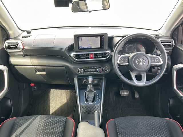 トヨタ ライズ Z 茨城県 2020(令2)年 4.7万km ブラックマイカメタリック 純正7inメモリナビ【NSZT-W68T】/(地デジTV・CD・DVD・BT・USB・ラジオ再生)/レーダークルーズコントロール/レーンアシスト/プリクラッシュセーフティ/コーナーセンサー/シートヒーター/ドライブレコーダー/バックカメラ/ETC/オートライト/LEDヘッドライト/純正17inアルミホイール/純正フロアマット/スマートキー/スペアキー