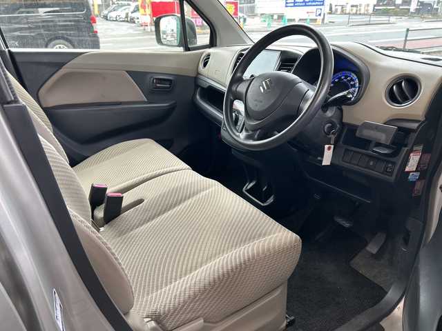 スズキ ワゴンＲ FX 福岡県 2013(平25)年 9.8万km シルキーシルバーメタリック 純正フロアマット/アイドリングストップ