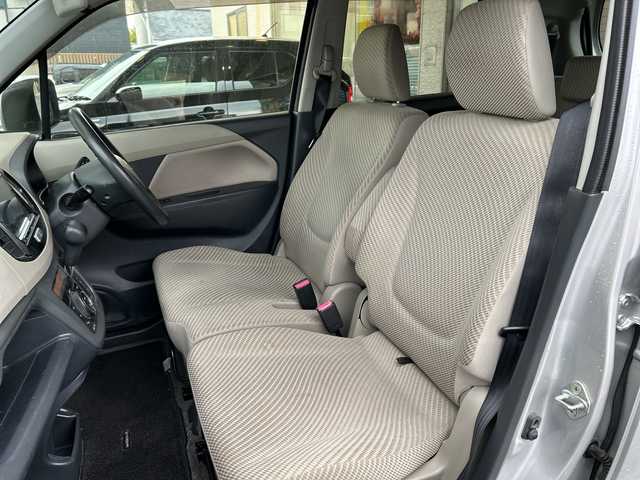 スズキ ワゴンＲ FX 福岡県 2013(平25)年 9.8万km シルキーシルバーメタリック 純正フロアマット/アイドリングストップ