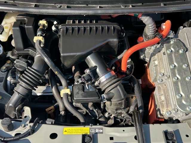 日産 ノート e－パワー X 千葉県 2018(平30)年 5.9万km ダークメタルグレー 純正ナビ/CD/DVD/Bluetooth/フルセグTV/バックカメラ/ETC/エマージェンシーブレーキ/車線逸脱警報/車両接近通報装置/オートハイビーム/プッシュスタート/スマートキー/スペアキー/純正15インチアルミホイール/保証書・取扱説明書/ナビ取扱説明書