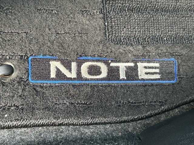 日産 ノート e－パワー X 千葉県 2018(平30)年 5.9万km ダークメタルグレー 純正ナビ/CD/DVD/Bluetooth/フルセグTV/バックカメラ/ETC/エマージェンシーブレーキ/車線逸脱警報/車両接近通報装置/オートハイビーム/プッシュスタート/スマートキー/スペアキー/純正15インチアルミホイール/保証書・取扱説明書/ナビ取扱説明書