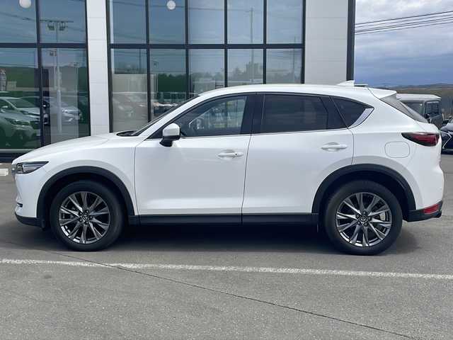 マツダ ＣＸ－５ XD エクスクルーシブモード 道東・釧路十勝 2020(令2)年 2.7万km スノーフレイクホワイトパールマイカ ・4WD/・マツダコネクトSDナビ/（FM・AM・CD・DVD・BT・フルセグ）/・BOSEサウンド/・全方位カメラ/バックカメラ/・レーダークルーズコントロール/・シートヒーター/エアーシート（前席）/・スマートキー/・プッシュスタート/・パワーバックドア/・リアパーキングセンサー/・TCSスイッチ/・i-stoup スイッチ/・LEDヘッドライト/・オートライト/・フォグライト/・革巻きステアリング/・ステアリングスイッチ/・電格ウィンカーミラー