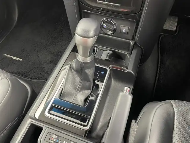 トヨタ ランドクルーザー プラド TX Lパッケージ ブラックED 大分県 2020(令2)年 3.4万km ブラック 4WD/トヨタセーフティセンス/　・プリクラッシュセーフティ/　・レーンディパーチャーアラート/　・オートマチックハイビーム/　・レーダークルーズコントロール/　・ロードサインアシスト/ムーンルーフ/社外メモリナビ/（CD/DVD/Bt/フルセグTV）/バックカメラ/LEDオートライト/フォグランプ/レザーシート/パワーシート/シートヒーター/エアシート/純正18インチアルミホイール/ルーフレール/アイドリングストップ/スマートキー/ビルトインETC2/保証書・取扱説明書/スペアキー