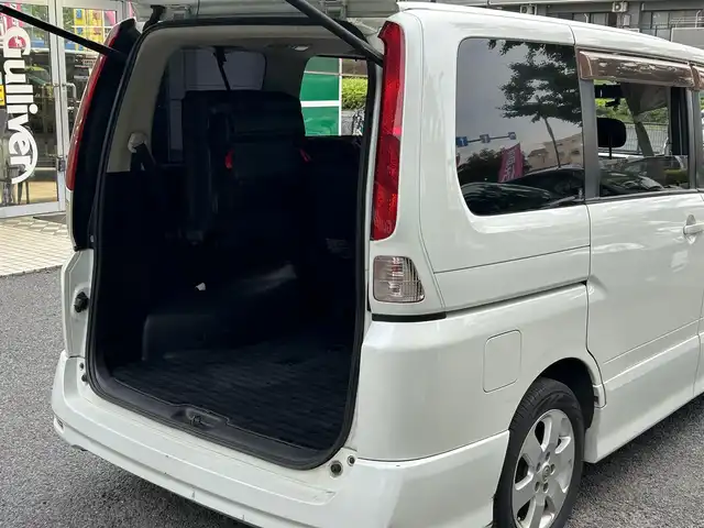 日産 セレナ ハイウェイスター 東京都 2007(平19)年 19.4万km ホワイトパール △ワンオーナー/△純正HDDナビ/　CD/DVD/MSV/BT/AUX/△バックカメラ・サイドカメラ/△ETC/△ドライブレコーダー/△ABS/△電格ミラー/△純正HIDヘッドライト/△オートライト/△純正フォグ/△ステアリングスイッチ/△ISOFIX/△ドアバイザー/△AC100V電源/△フロアマット/△革巻きステアリング