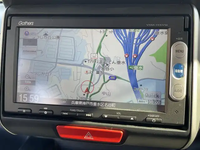 ホンダ Ｎ ＢＯＸ G SSパッケージ 兵庫県 2014(平26)年 8.4万km プレミアムホワイトパール (株)IDOMが運営する【じしゃロン神戸名谷店】の自社ローン専用車両になりますこちらは現金またはオートローンご利用時の価格です。自社ローンご希望の方は別途その旨お申付け下さい/●ディーラーオプションナビ/●地デジ視聴可/●両側パワースライドドア/●バックモニター/●シティブレーキアクティブシステム/●純正１４インチアルミホイール/●オートエアコン/●プラズマクラスター/●シートリフター/●プッシュエンジンスタート/●スマートキーシステム/●SRSエアバック（運転席・助手席・サイド・カーテン）