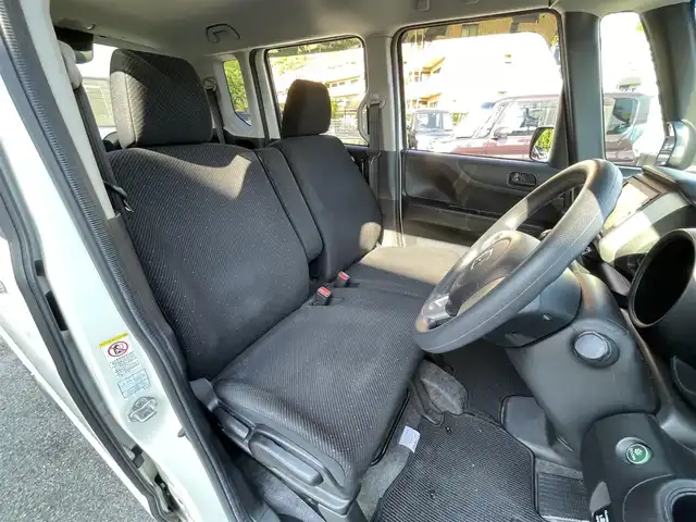 ホンダ Ｎ ＢＯＸ G SSパッケージ 兵庫県 2014(平26)年 8.4万km プレミアムホワイトパール (株)IDOMが運営する【じしゃロン神戸名谷店】の自社ローン専用車両になりますこちらは現金またはオートローンご利用時の価格です。自社ローンご希望の方は別途その旨お申付け下さい/●ディーラーオプションナビ/●地デジ視聴可/●両側パワースライドドア/●バックモニター/●シティブレーキアクティブシステム/●純正１４インチアルミホイール/●オートエアコン/●プラズマクラスター/●シートリフター/●プッシュエンジンスタート/●スマートキーシステム/●SRSエアバック（運転席・助手席・サイド・カーテン）