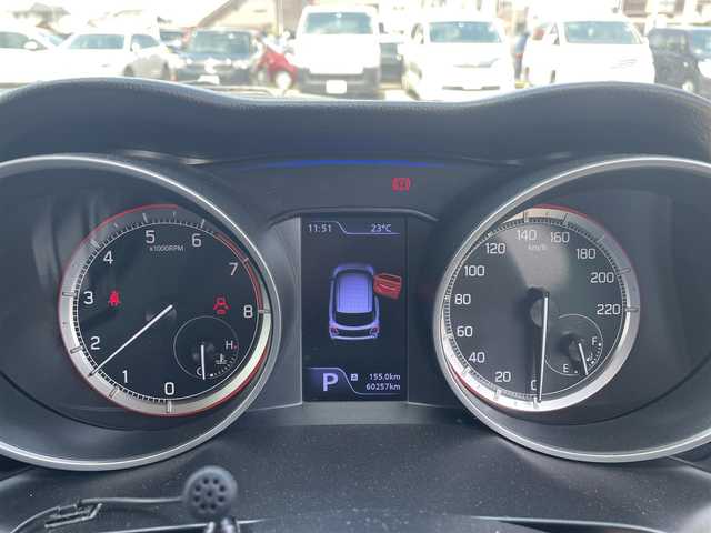 スズキ スイフト RSt 愛知県 2017(平29)年 6.1万km ピュアホワイトP ＳＤナビ　/Bluetooth/TV/CD/オートクルーズコントロール　/ドライブレコーダー　/ビルトインＥＴＣ２．０　/ＭＴモード付ＡＴ　/シートヒーター　/衝突被害軽減システム　/レーンキープアシスト/横滑り防止システム　/オートＬＥＤヘッドライト/フォグランプ/純正フロアマット