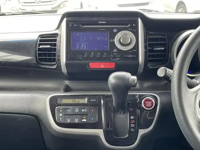 ホンダ Ｎ ＢＯＸ カスタム G Lパッケージ 山形県 2012(平24)年 8万km クリスタルブラックパール (株)IDOMが運営する【じしゃロン山形店】の自社ローン専用車両になります。こちらは現金またはオートローンご利用時の価格です。自社ローンご希望の方は別途その旨お申付け下さい。/純正オーディオ/・AUX/・USB/・CD/・AM/・FM/ETC/ISOFIX/電動格納ミラー