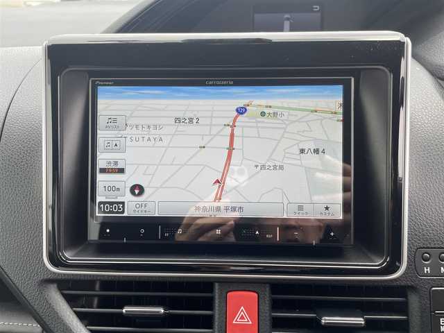 トヨタ エスクァイア Xi 神奈川県 2016(平28)年 4.9万km 黒