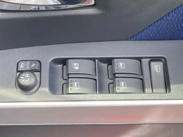トヨタ タンク カスタムG－T 島根県 2019(令1)年 2.7万km ファイアークォーツレッドM ワンオーナー /ディーラーSDナビ(CD/DVD/BT/フルセグ)/バックカメラ/プリクラッシュセーフティー/レーントレーシングアシスト/オートハイビーム/クルーズコントロール/オートライト/前席シートヒーター /両側パワースライドドア /前後ドライブレコーダー/LEDヘッドライト/純正ドアバイザー