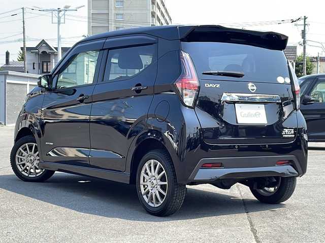 日産 デイズ HWS G ターボ プロパイロットED 道北・旭川 2020(令2)年 0.1万km ブラック ・4WD/・禁煙車/・純正ナビ/（CD/DVD/BT/フルセグ/AUX/NissanConnect）/・インテリジェントアラウンドモニター/・エマージェンシーブレーキ/・車線逸脱警報/・車線逸脱防止支援/・コーナーセンサー/・ドライブレコーダー/・前席シートヒーター/・ドアバイザー/・コーナーセンサー/・ステアリングスイッチ/・ETC/・LEDヘッドライト/・ライトレベライザー/・電動格納ミラー/・純正フロアマット/・保証書/・取説