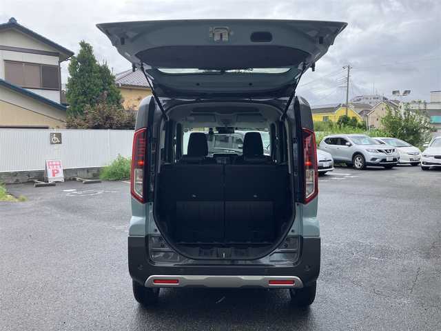 スズキ スペーシア ギア HYBRID XZターボ 埼玉県 2025(令7)年 0.3万km オフブルーメタリック/ガンメタリック2トーンルーフ ワンオーナー/衝突被害軽減ブレーキ/レーダークルーズコントロール/前後コーナーセンサー/バックカメラ/純正ナビ・オーディオ/Panasonic：CN-HZ8A5/（フルセグTV/BT/CD/DVD/FM/AM）/前後ドラレコ/レーダー探知機/ヘッドアップディスプレイ/両側パワースライドドア/ビルトンETC/前席シートヒーター/ステアリングヒーター/ステアリングリモコン/パドルシフト/革巻きステアリング/後席オットマン/後席サンシェード/ヘッドアップディスプレイ/USBポート×4/フォグライト/スマートキー（スペアキーあり）/車両取説、ナビ取説、メンテナンスノートあり/プッシュスタート/アイドリングストップ