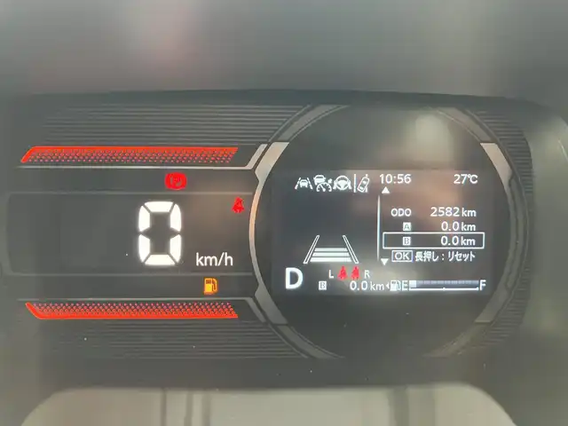 スズキ スペーシア ギア HYBRID XZターボ 埼玉県 2025(令7)年 0.3万km オフブルーメタリック/ガンメタリック2トーンルーフ ワンオーナー/衝突被害軽減ブレーキ/レーダークルーズコントロール/前後コーナーセンサー/バックカメラ/純正ナビ・オーディオ/Panasonic：CN-HZ8A5/（フルセグTV/BT/CD/DVD/FM/AM）/前後ドラレコ/レーダー探知機/ヘッドアップディスプレイ/両側パワースライドドア/ビルトンETC/前席シートヒーター/ステアリングヒーター/ステアリングリモコン/パドルシフト/革巻きステアリング/後席オットマン/後席サンシェード/ヘッドアップディスプレイ/USBポート×4/フォグライト/スマートキー（スペアキーあり）/車両取説、ナビ取説、メンテナンスノートあり/プッシュスタート/アイドリングストップ