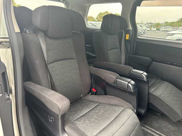 トヨタ ヴェルファイア 2．4Z Gエディション 千葉県 2013(平25)年 11.5万km ホワイトパールクリスタルシャイン ナビＮＨＺＮ－Ｘ６２Ｇ　バックカメラ　ＥＴＣ　Ｂｔ　フルセグＴＶ　ＣＤ　ＤＶＤ　ドライブレコーダー　パワーシート　　両側パワースライドドア　エアロ　純正１８アルミホイール　前後コーナーセンサー