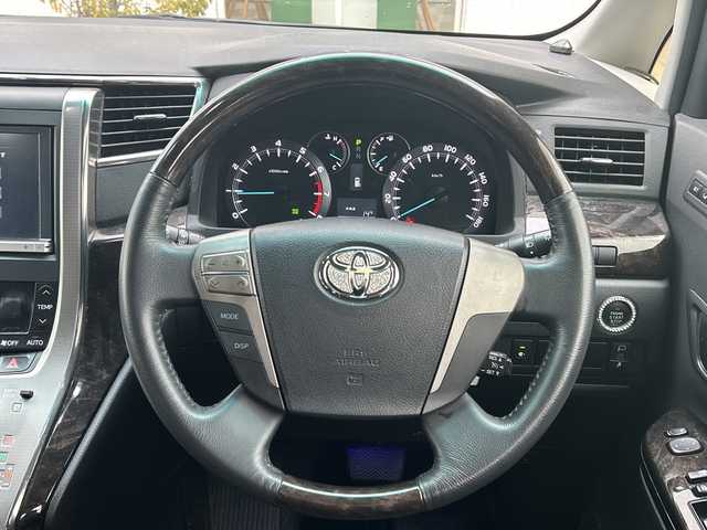 トヨタ ヴェルファイア 2．4Z Gエディション 千葉県 2013(平25)年 11.5万km ホワイトパールクリスタルシャイン ナビＮＨＺＮ－Ｘ６２Ｇ　バックカメラ　ＥＴＣ　Ｂｔ　フルセグＴＶ　ＣＤ　ＤＶＤ　ドライブレコーダー　パワーシート　　両側パワースライドドア　エアロ　純正１８アルミホイール　前後コーナーセンサー