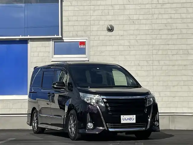 トヨタ ノア Si 長野県 2014(平26)年 9.7万km ボルドーマイカメタリック (株)IDOMが運営する【じしゃロン長野店】の自社ローン専用車両になります。こちらは現金またはオートローンご利用時の価格です。自社ローンご希望の方は別途その旨お申付け下さい /純正ＳＤナビ/（フルセグＴＶ/Ｂｌｕｅｔｏｏｔｈ接続/ＣＤ/ＤＶＤ/ミュージックサーバー）/両側パワースライドドア/バックカメラ/ＥＴＣ/プッシュスタート＆スマートキー/オートライト/ＬＥＤヘッドライト
