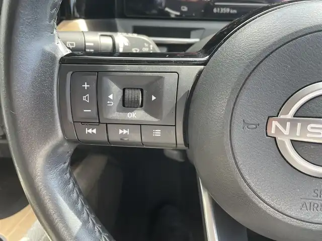 日産 オーラ G レザーエディション 長崎県 2022(令4)年 6.2万km ガーネットレッド/スーパーブラック 2トーン 全方位カメラ/ホワイトレザーシート/プロパイロット/ＢＯＳＥサウンド/エマージェンシーブレーキ/レーンキープアシスト/ブラインドスポットモニター/スマートキー/デジタルインナーミラー/クリアランスソナー/ＥＴＣ２．０/ドライブレコーダー/ステアリングスイッチ/レーダークルーズコントロール/レーンキープアシスト/LEDヘッドライト/オートライト