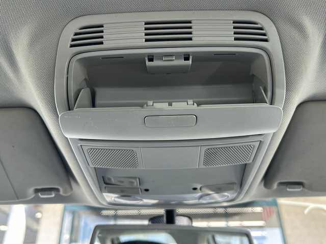 フォルクスワーゲン パサート ヴァリアント TSI コンフォBM 愛知県 2014(平26)年 9.6万km キャンディホワイト 登録時走行距離95834km/純正7インチメモリナビ/(Bluetooth/フルセグTV/DVD/USB)/バックカメラ/ETC/クルーズコントロール/電動パーキングブレーキ/オートホールド/ルーフレール/スマートキー/(スペアキー×1)/スペヤタイヤ×1/アイドリングストップ/フォグランプ/取説/保証書/社外フロアマット