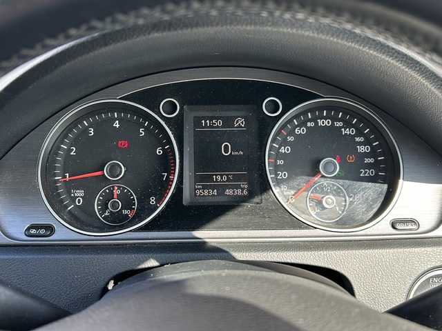 フォルクスワーゲン パサート ヴァリアント TSI コンフォBM 愛知県 2014(平26)年 9.6万km キャンディホワイト 登録時走行距離95834km/純正7インチメモリナビ/(Bluetooth/フルセグTV/DVD/USB)/バックカメラ/ETC/クルーズコントロール/電動パーキングブレーキ/オートホールド/ルーフレール/スマートキー/(スペアキー×1)/スペヤタイヤ×1/アイドリングストップ/フォグランプ/取説/保証書/社外フロアマット