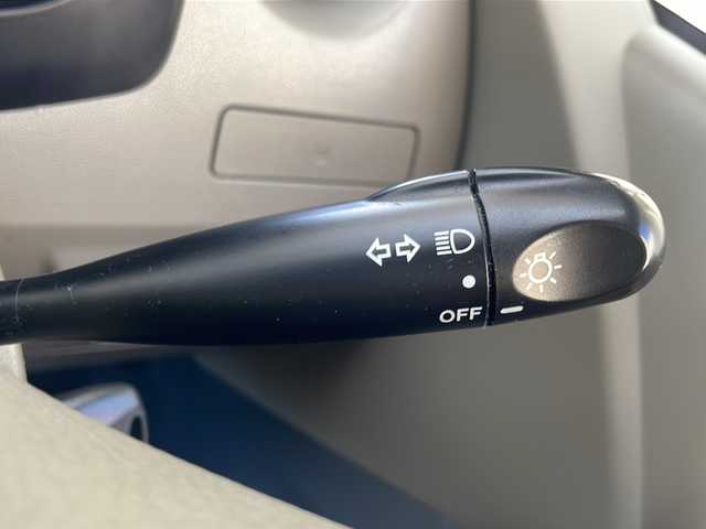 ダイハツ ミラ メモリアルエディション 大阪府 2008(平20)年 7.1万km ブライトシルバーメタリック メモリナビ/フルセグテレビ/BT/AM/FM/USB/SD/DVD/CD/AUX/バックカメラ/ドアバイザー/ETC/リモコンキー/純正ホイル