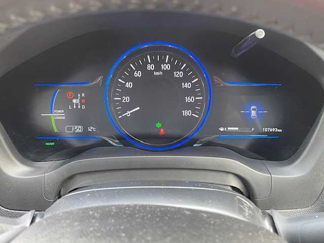 ホンダ ヴェゼル ハイブリッド X 富山県 2014(平26)年 10.8万km ホワイトオーキッドパール (株)IDOMが運営する【じしゃロン富山店】の自社ローン対象車両になります。こちらは現金ご利用時の価格です。自社ローンご希望の方は別途その旨お申付け下さい。/社外ナビ/FM/AM/CD/DVD/フルセグ/SD/バックカメラ/ETC/シティブレーキアクティブシステム/横滑り防止装置/LEDヘッドライト/フォグランプ/オートライト/ドアバイザー/クルーズコントロール/電子パーキングブレーキ/ステアリングリモコン/プッシュスタート/スマートキー/スペアキー１本/取説/保証書