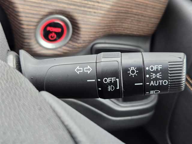 ホンダ フリード ハイブリット クロスター ホンダセンシング 鹿児島県 2021(令3)年 2.4万km プレミアムクリスタルレッドM 両側パワースライドドア　/アダプティブクルーズコントロール　/ビルトインＥＴＣ　/前後純正ドライブレコーダー　/純正メモリーナビ（ＶＸＭ－２２４ＶＦｉ）　/Ｄ＋Ｎ席シートヒーター　/ルーフレール　/ＢＴオーディオ/ホンダセンシング/横滑り防止装置/レーンキープアシスト/バックカメラ/プッシュスタート/スマートキー/純正アルミホイール(15インチ)/プッシュスタート/スマートキー/エアバッグ(W＋サイド)/カーテンエアバッグ