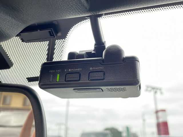 マツダ ロードスター S スペシャルパッケージ 岐阜県 2022(令4)年 1.3万km スノーフレイクホワイトパールマイカ 登録時走行距離12177km/６ＭＴ　/純正ＳＤナビ(ディスプレイオーディオ)/フルセグテレビ　/オープンカー　/コーナーセンサー前後　/ＬＥＤヘッドライト　/スマートキー　/シートヒーター前席　/ドライブレコーダー前方　/純正１６アルミホイール　/ＥＴＣ　/プッシュスタート/パワーステアリング/パワーウィンドウ/エアコンAAC/Blue tooth接続/CD・DVD可/USB入力端子/AUX接続/社外フロアマット/ABS/横滑り防止装置/盗難防止装置/レーンキープアシスト/オートライト/エアバッグW/衝突被害軽減システム